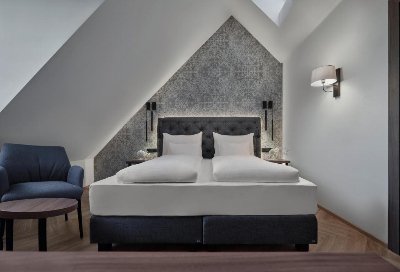 Hotel Schwarzer Adler Innsbruck Kültér fotó