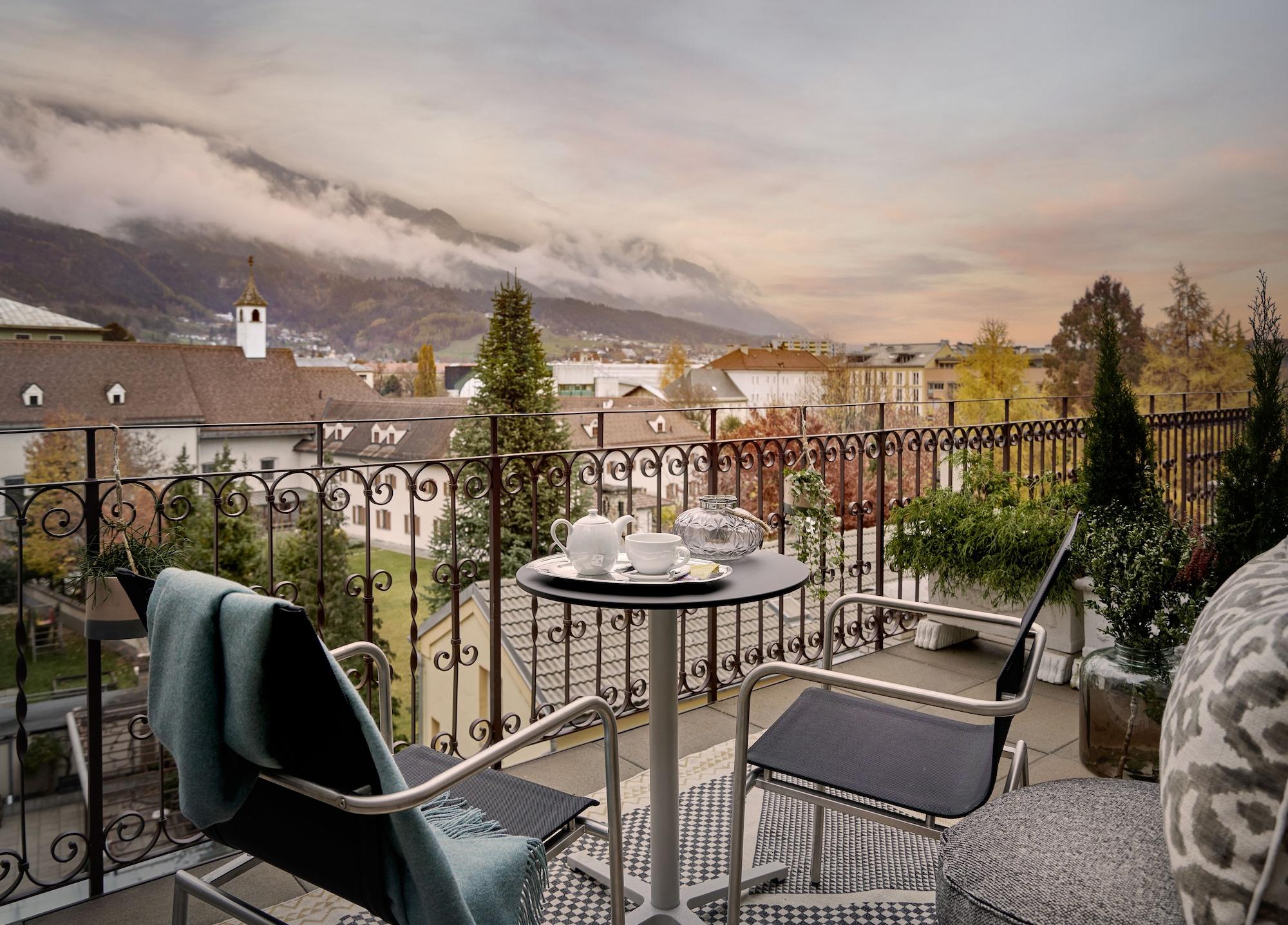 Hotel Schwarzer Adler Innsbruck Kültér fotó