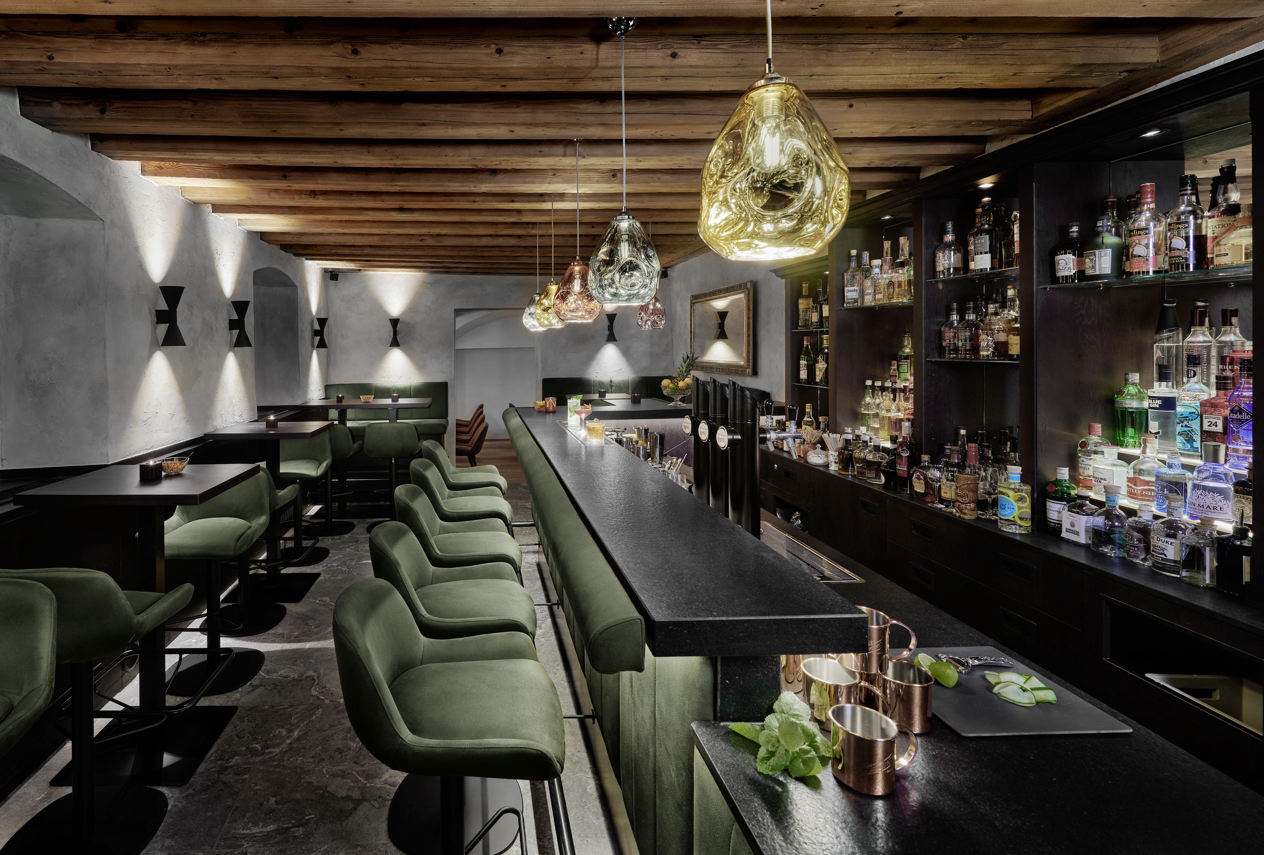 Hotel Schwarzer Adler Innsbruck Kültér fotó