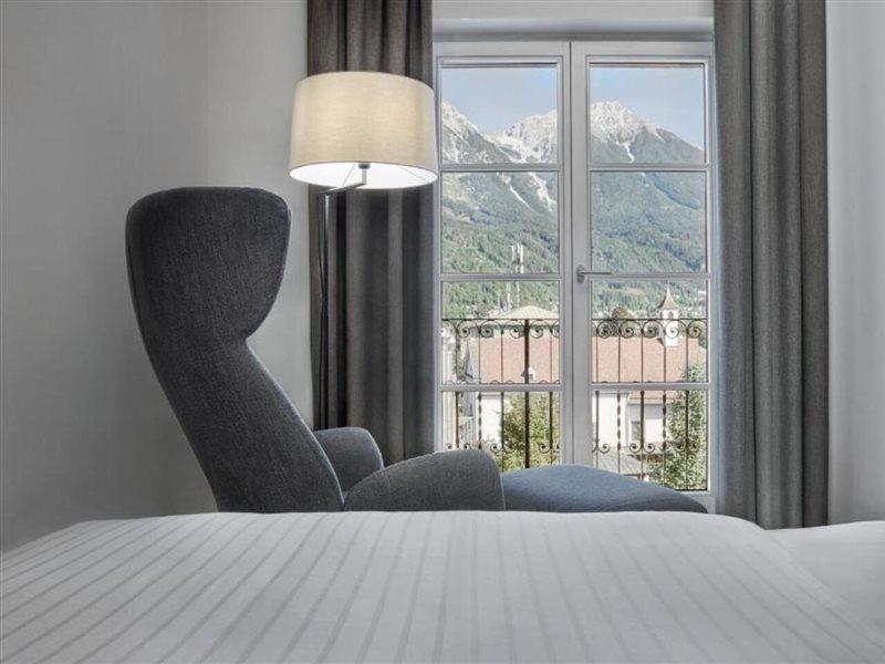 Hotel Schwarzer Adler Innsbruck Kültér fotó